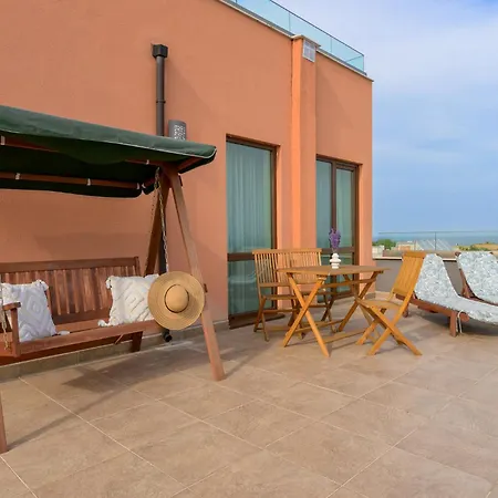 St. Panteleimon Szálloda 3*