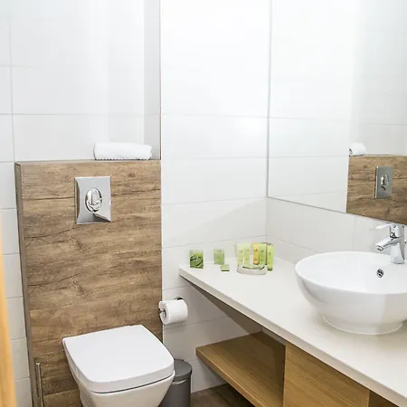 Хотел свети пантелеймон бийч Несебър