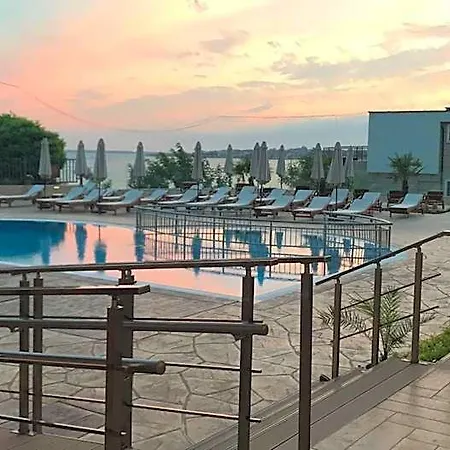Hotel St. Panteleimon 3*