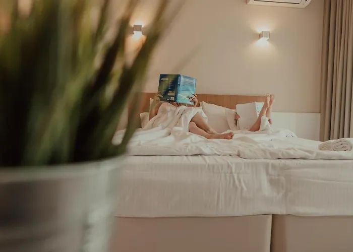 St. Panteleimon Szálloda 3*