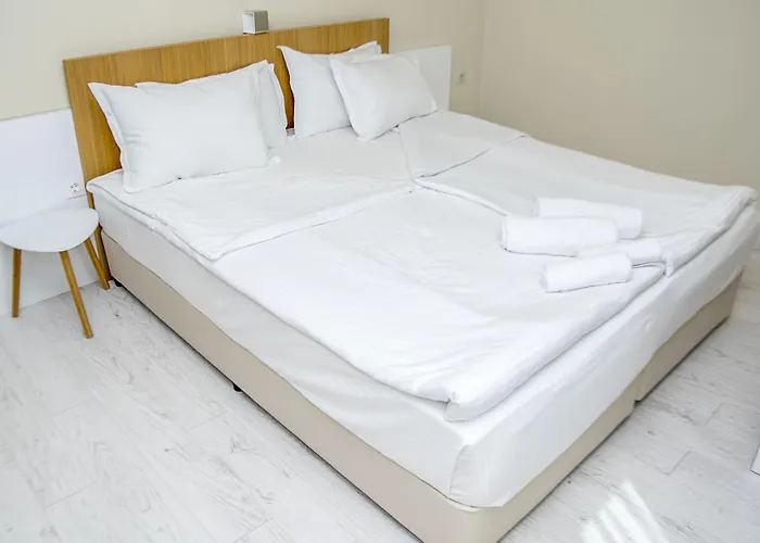 St. Panteleimon Szálloda 3*